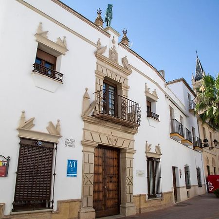 Palacio Sirvente Mieres - Parking Gratuito Andújar Zewnętrze zdjęcie