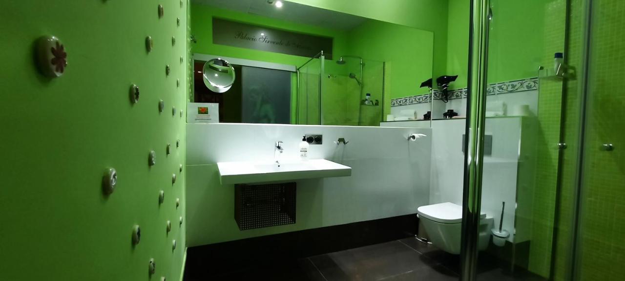 Palacio Sirvente Mieres - Parking Gratuito Andújar Zewnętrze zdjęcie